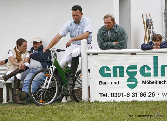 verein- 197