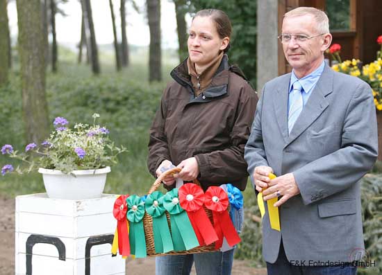 verein- 323